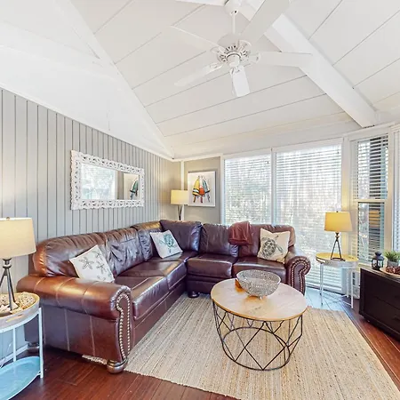 Sealoft 2055 Villa
